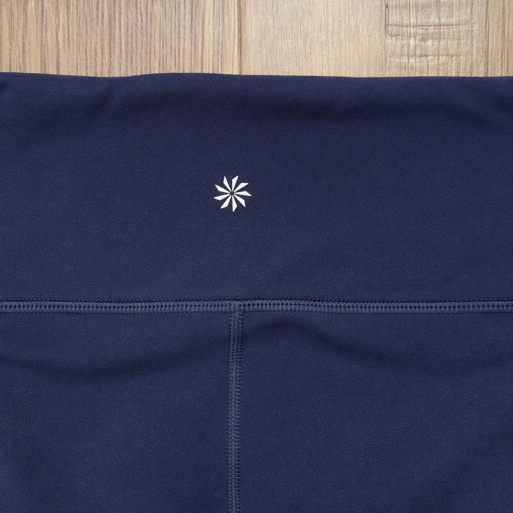 ATHLETA ELATION Capri Leggings Navy Blue XS High Rise Yoga Pants - Picture 7 of 8